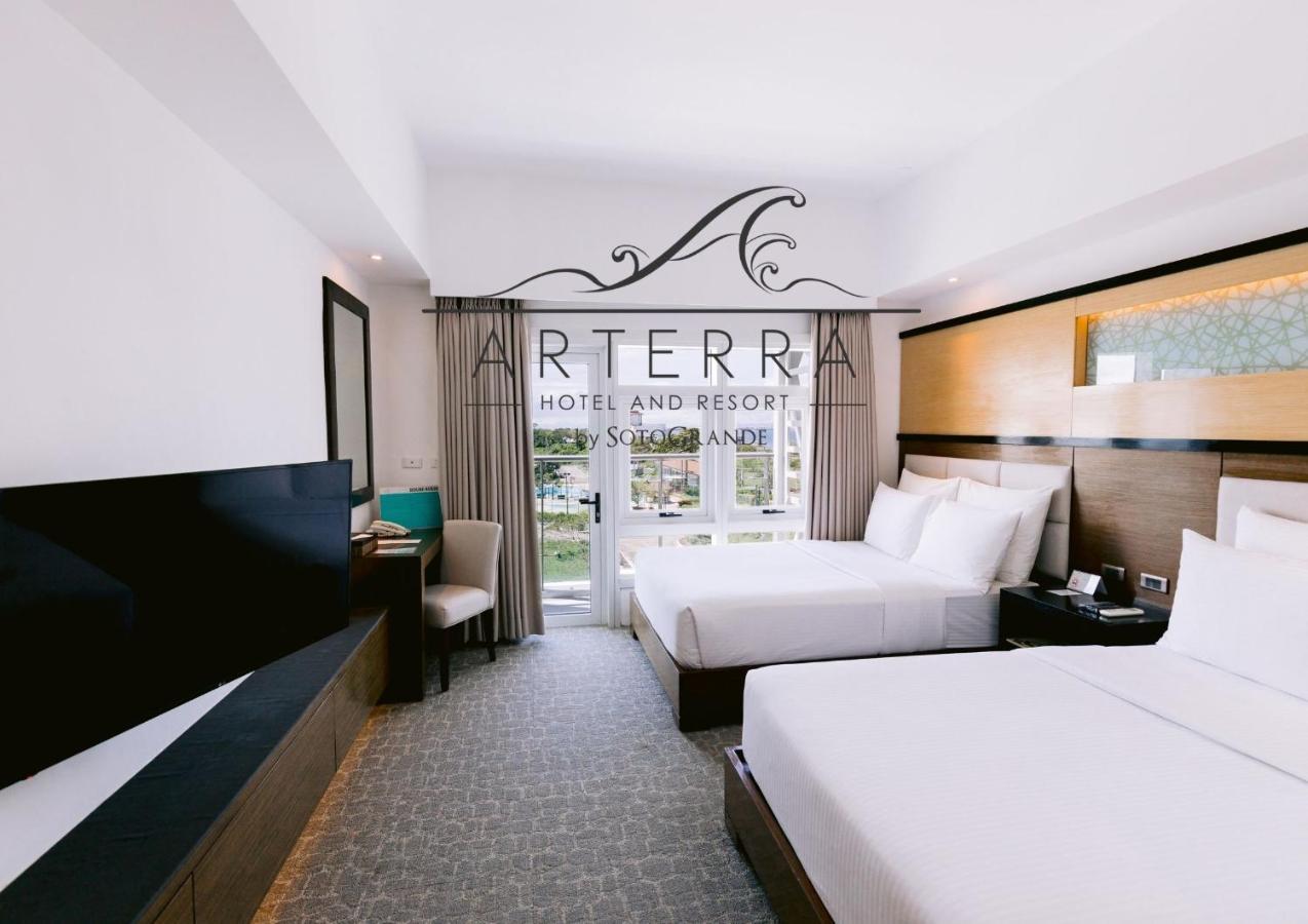Arterra Hotel And Resort Lapu-Lapu City Exterior photo