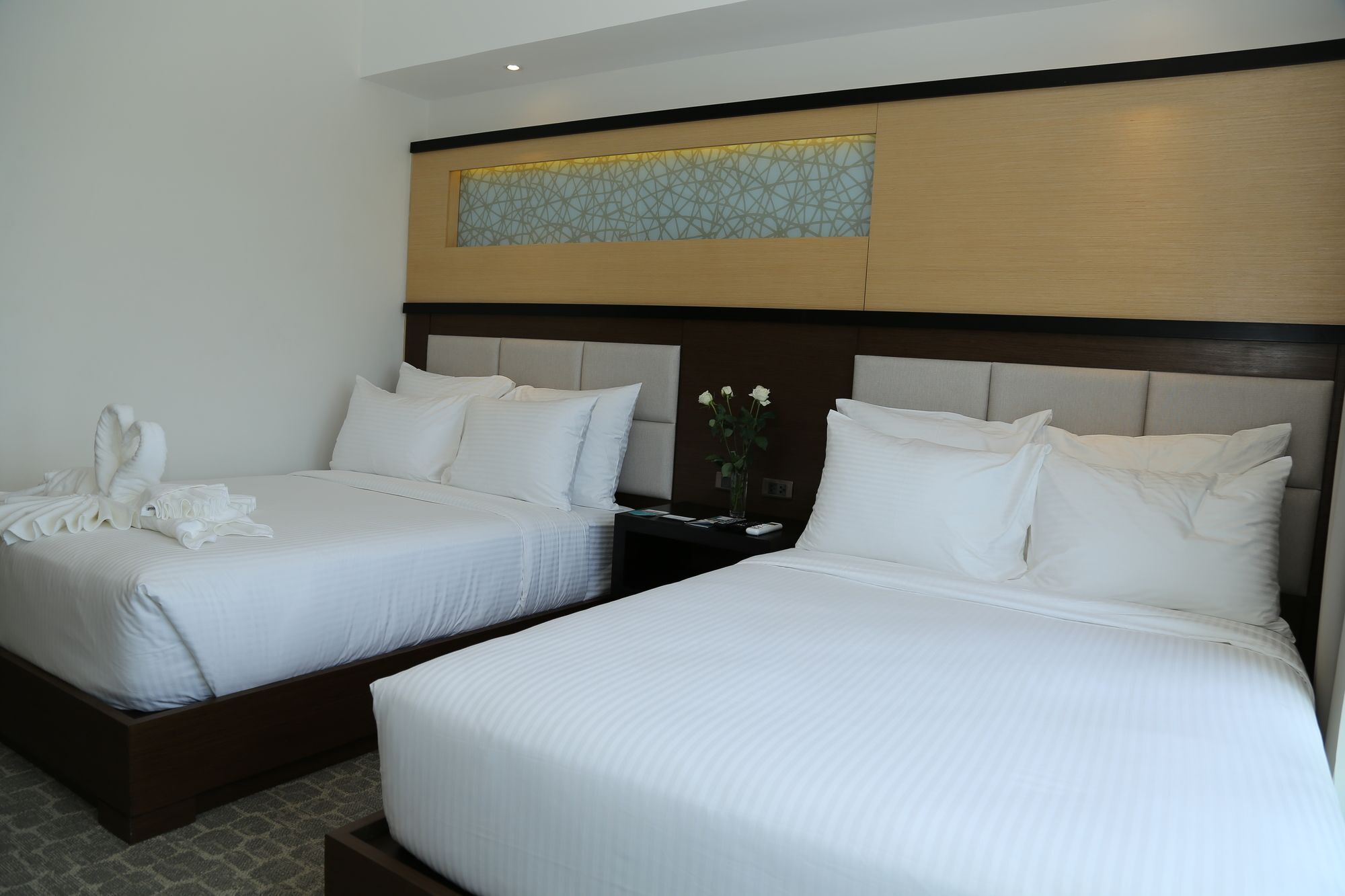 Arterra Hotel And Resort Lapu-Lapu City Exterior photo